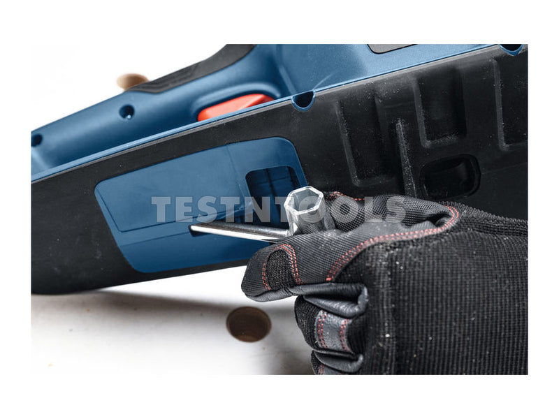 Bosch 18V Brushless Chainsaw 400mm Tool Only GKE18V-40