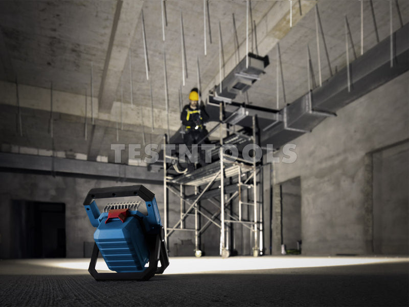 Bosch 18V Work Light 3000 Lumen Tool Only PRO GLI18V-3000