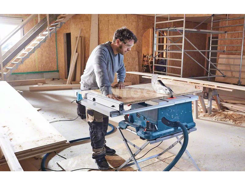 Bosch Table Saw 216mm GTS635-216 0601B42040