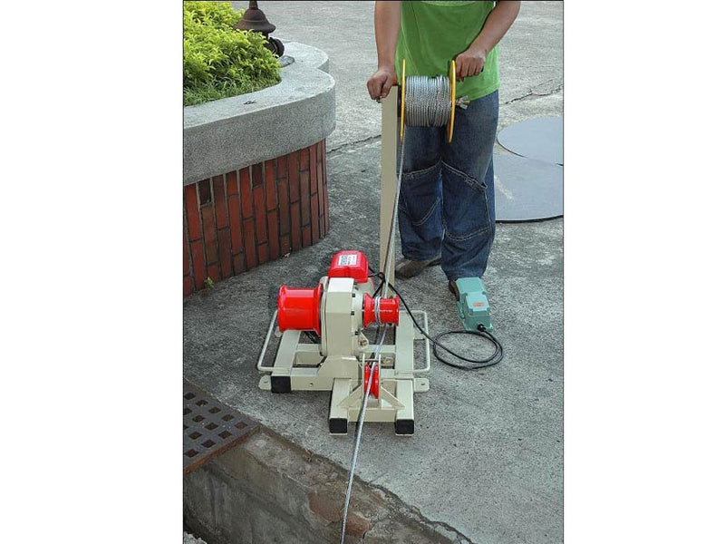 Comeup Cable Puller Winch 2500/1500Kg CAP250