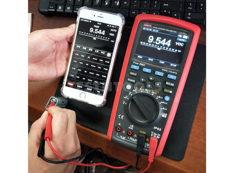 UNI-T True RMS Datalogging Multimeter With PC Interface UT181A