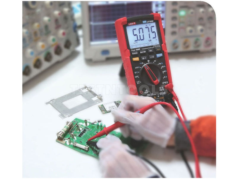UNI-T True RMS Professional Multimeter UT195M